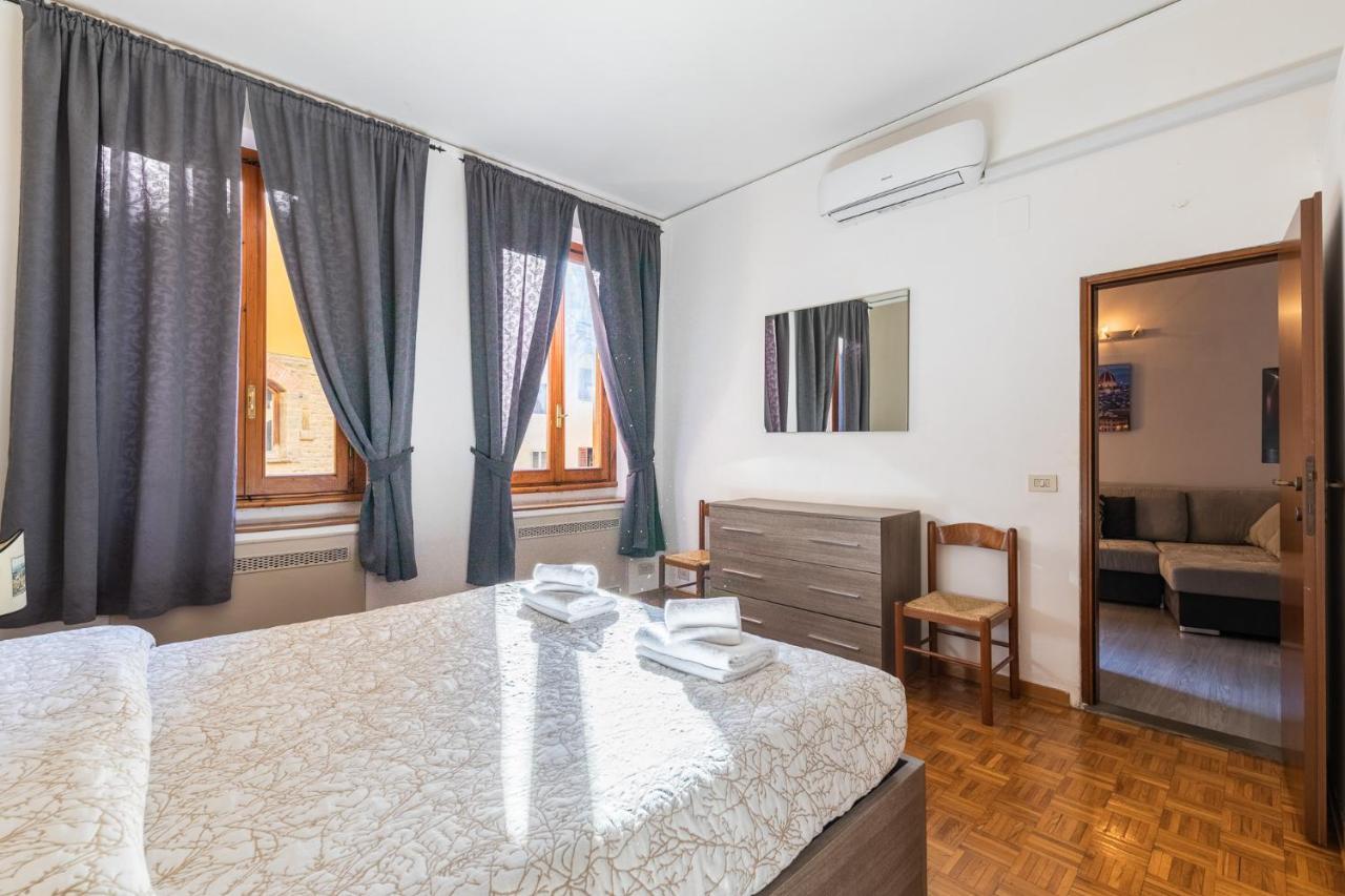 Firenze Rentals Ponte Vecchio Flat Exterior photo